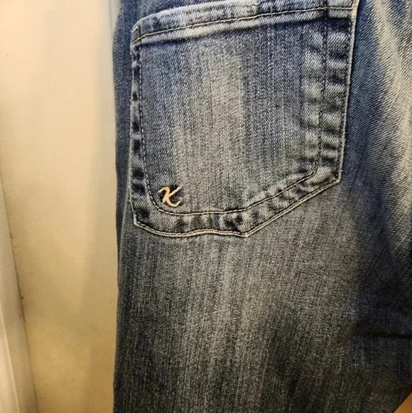 Kut from the kloth distressed denim jeans size 6 - Picture 3 of 10